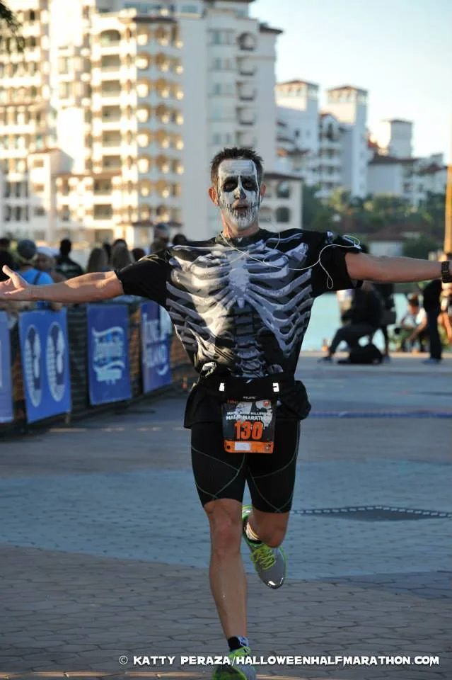 2026 Miami Beach Halloween Half Marathon & Freaky 4-Miler photo 3
