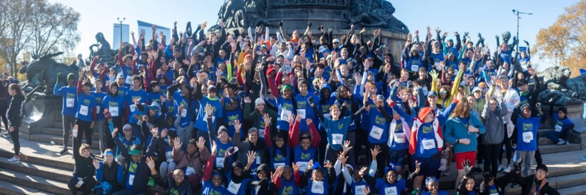 Philadelphia Marathon- Students Run Philly Style photo 1