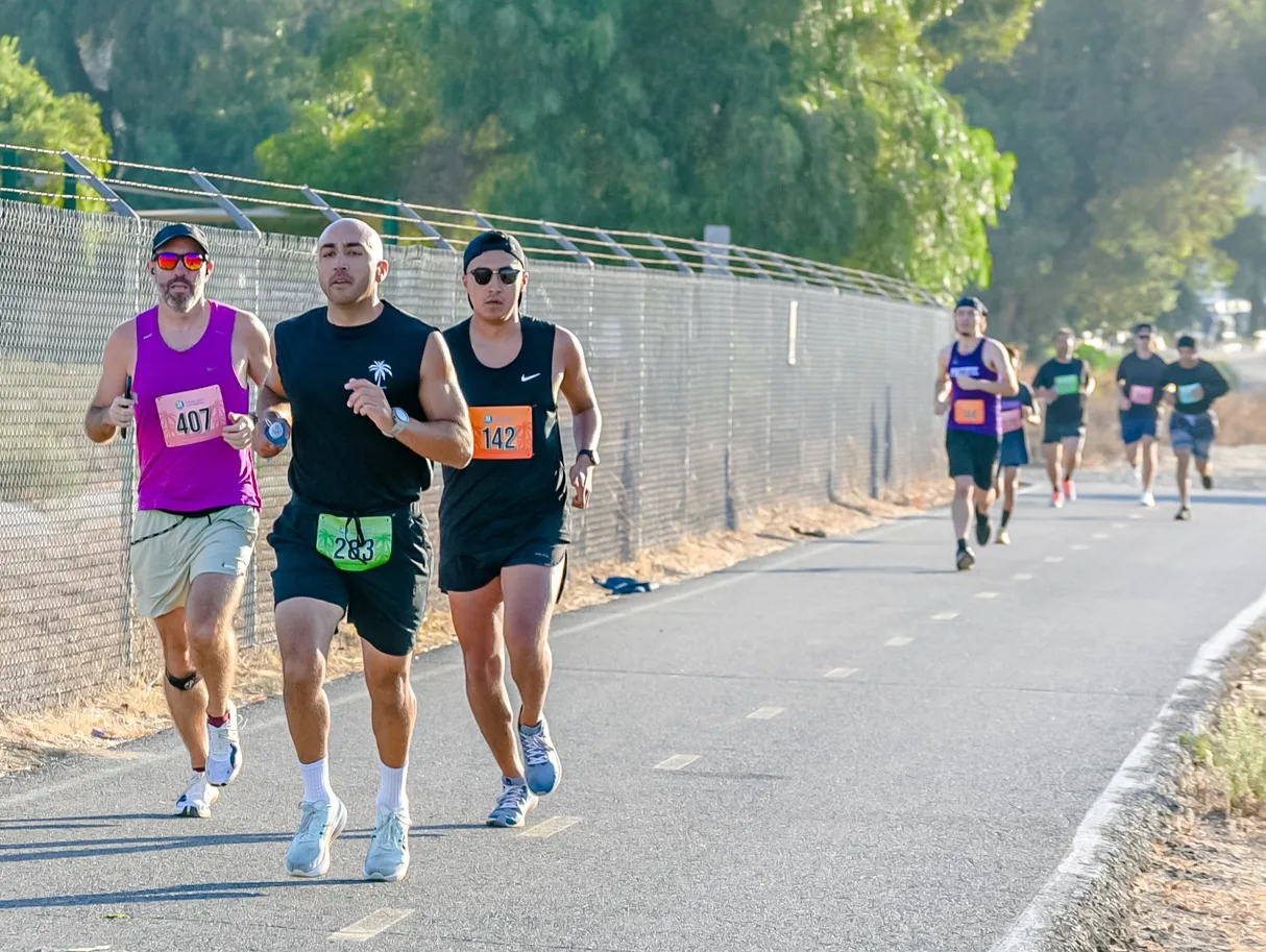 Reindeer Run Riverside 5k, 10k, 15k, Half Marathon photo 3
